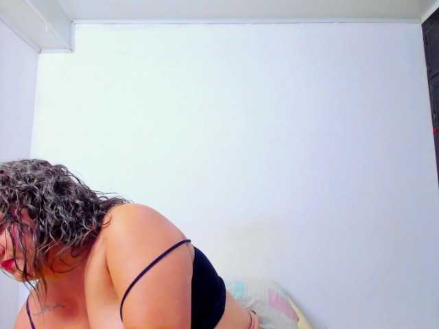 camilafox online