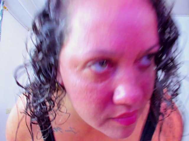 camilafox live cam preview