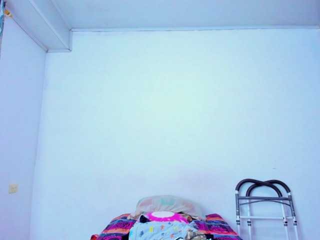 camilafox live cam on BongaCams