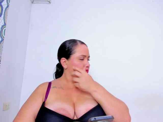 camilafox webcam