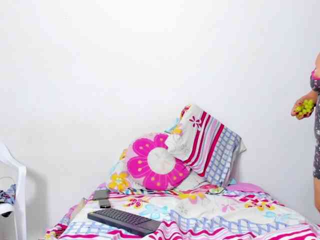 camilafox webcam