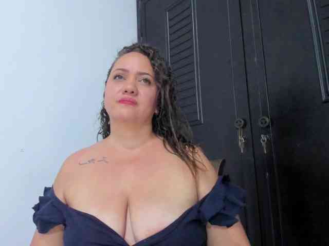 camilafox webcam