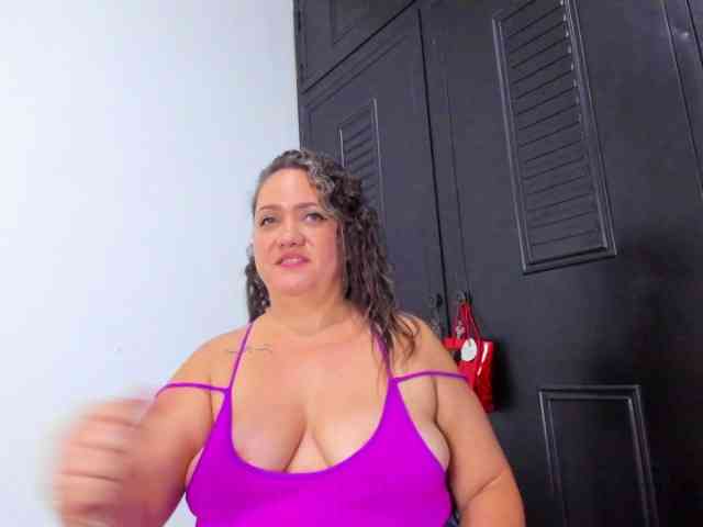 camilafox webcam