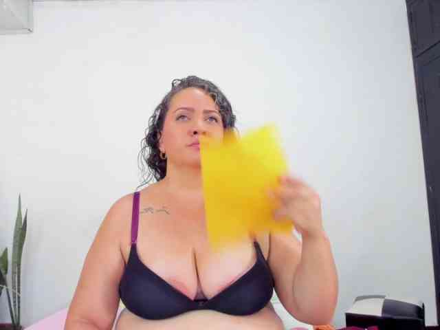 camilafox webcam