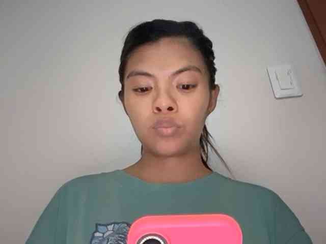demilivia webcam