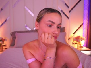 FloraGreys Porn Show