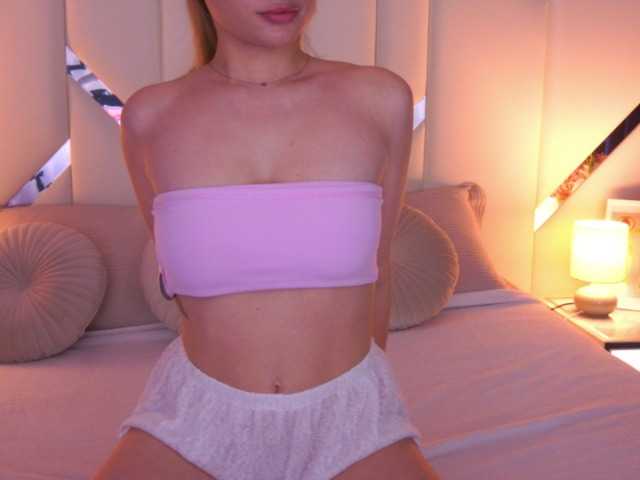 FloraGreys webcam