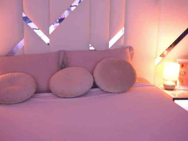 FloraGreys webcam