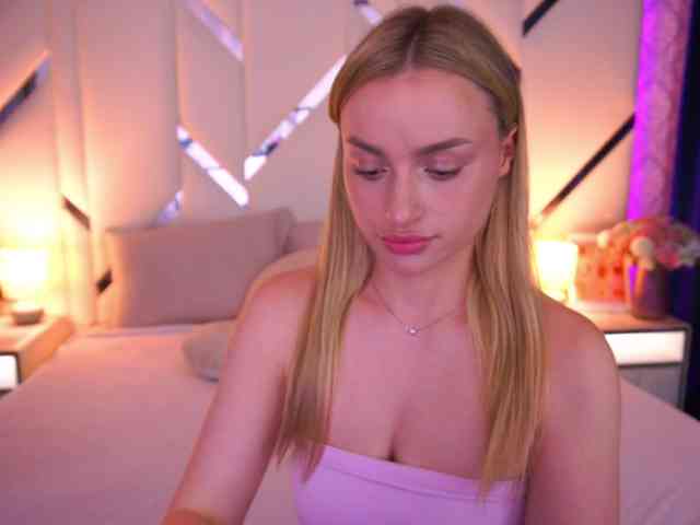 FloraGreys webcam