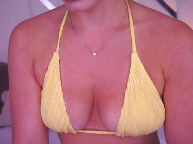 FloraGreys webcam