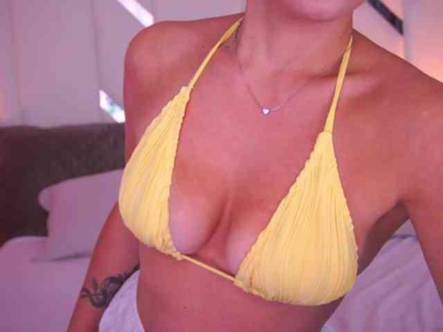 FloraGreys webcam