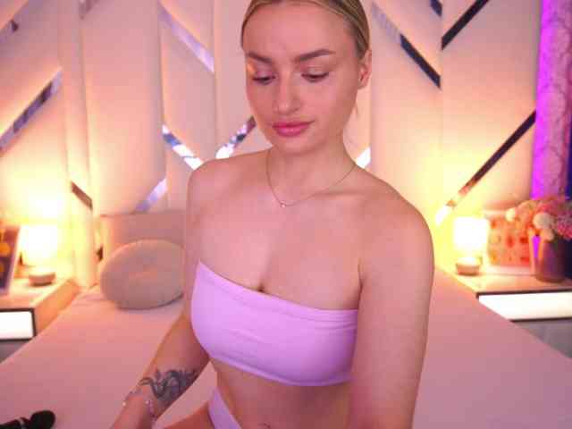 FloraGreys webcam