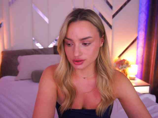 free sex chatroom FloraGreys