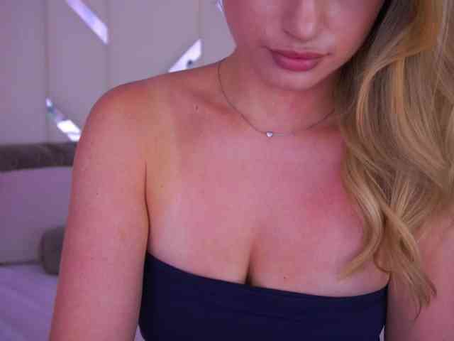 FloraGreys webcam