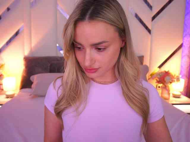 FloraGreys Sex Cam Show