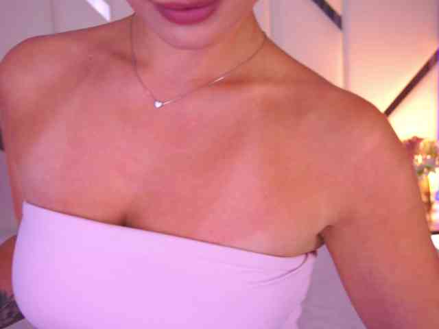 FloraGreys webcam