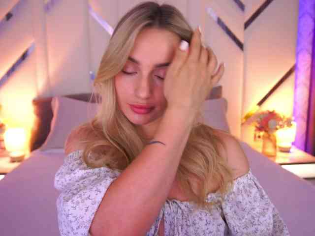 FloraGreys webcam