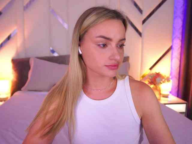 FloraGreys Sex Cam Show