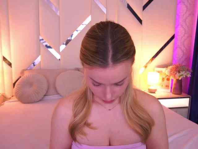 FloraGreys webcam