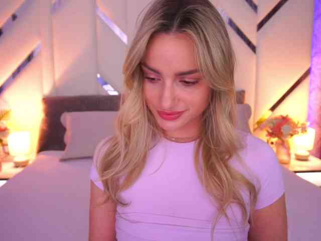 FloraGreys Sex Cam Show