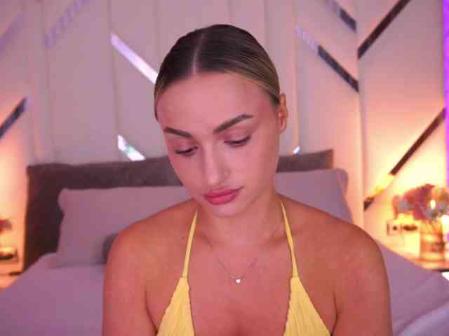 FloraGreys webcam