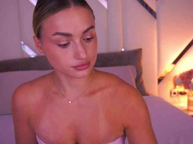 FloraGreys webcam