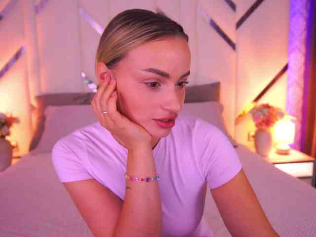 FloraGreys webcam