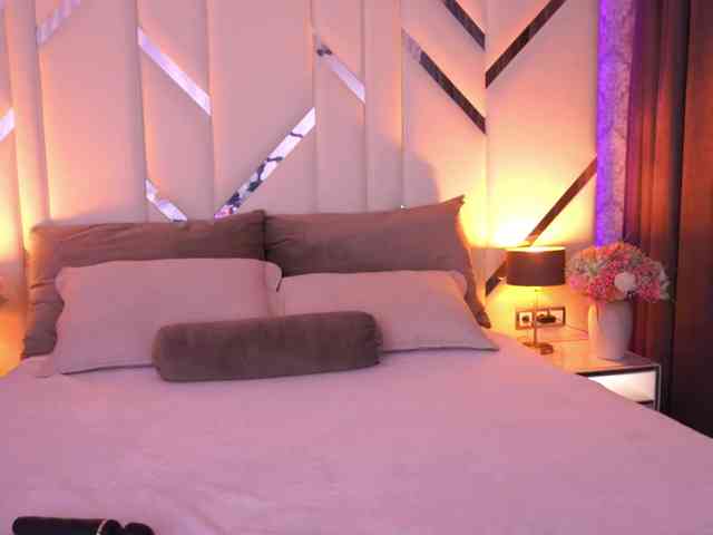 FloraGreys webcam