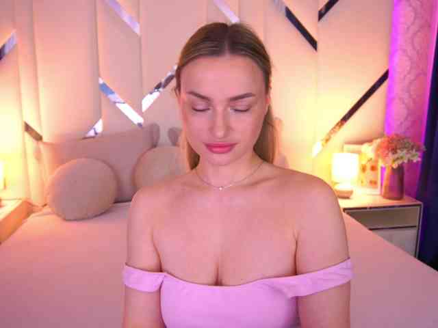 FloraGreys webcam