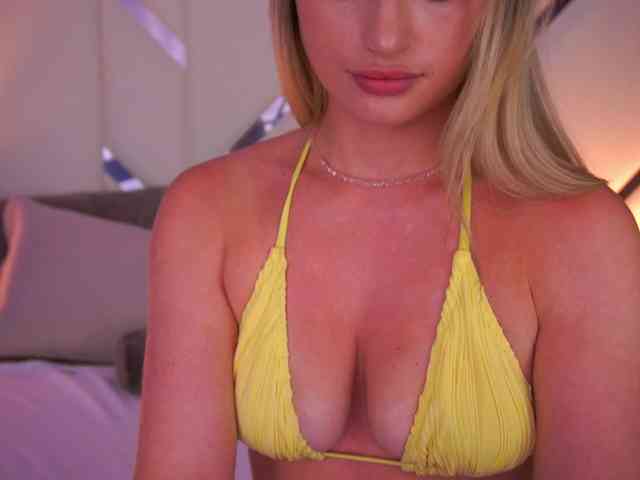 FloraGreys webcam