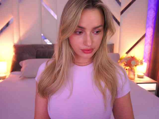 FloraGreys Sex Cam Show