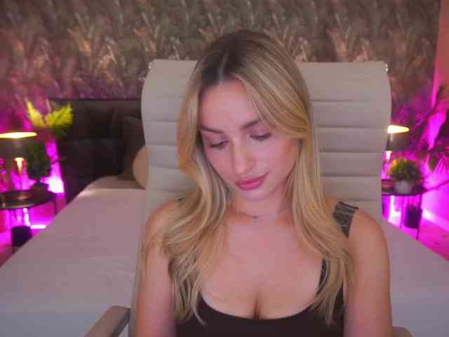 FloraGreys webcam