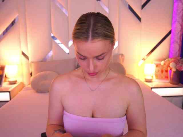 FloraGreys webcam