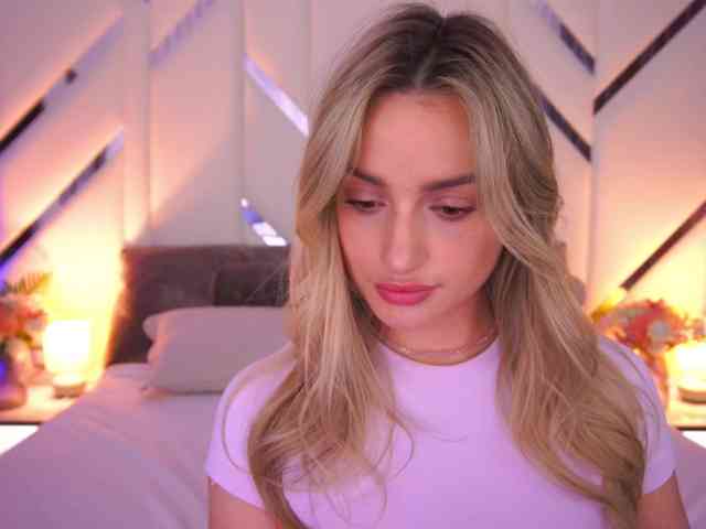 FloraGreys Sex Cam Show