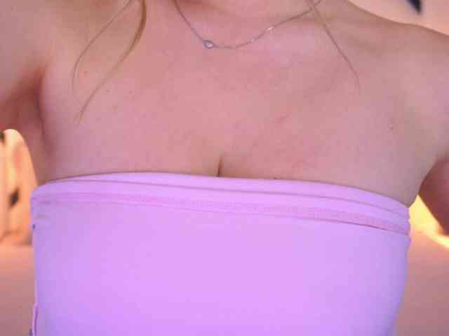 FloraGreys webcam