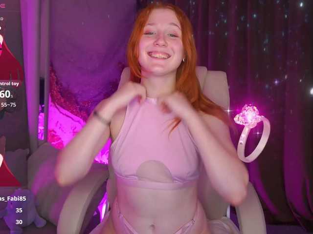 LiluReds live cam on BongaCams