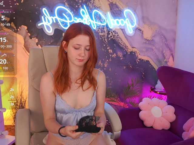 LiluReds live cam on BongaCams