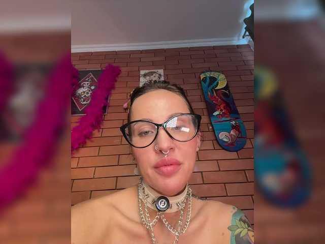CosmoV1be live webcam show