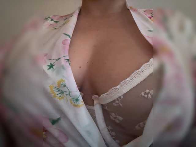 KHADISUN live cam on BongaCams