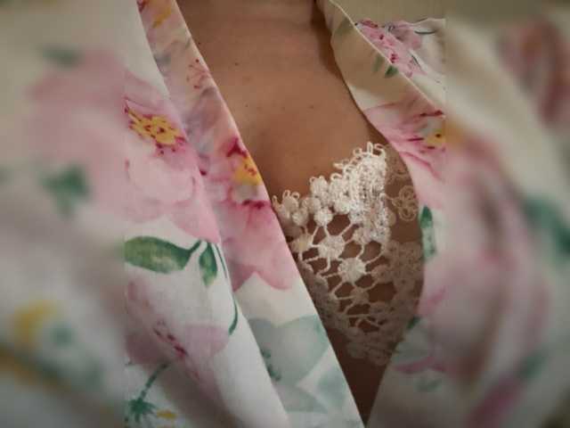 KHADISUN live cam on BongaCams