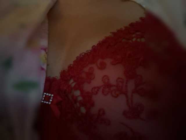 KHADISUN live cam on BongaCams
