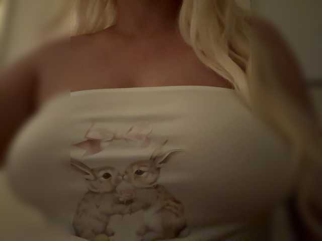 KHADISUN live cam on BongaCams