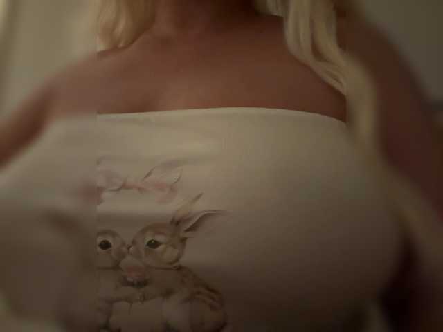 KHADISUN live cam on BongaCams