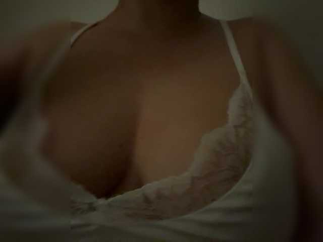 KHADISUN live cam on BongaCams