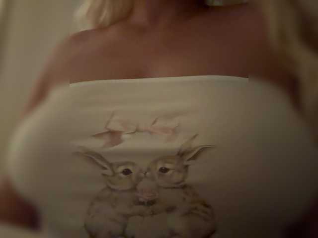 KHADISUN live cam on BongaCams