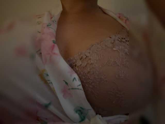 KHADISUN live webcam show