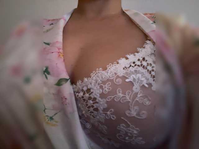 KHADISUN live cam on BongaCams