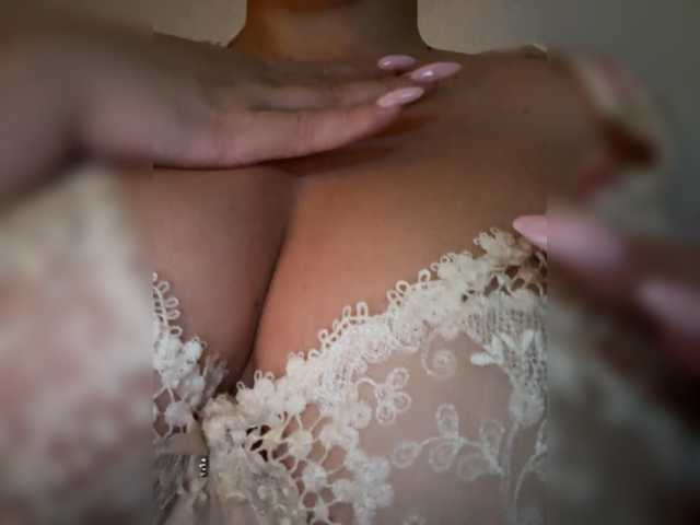 KHADISUN live cam on BongaCams