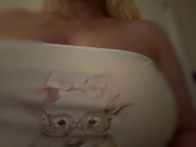KHADISUN live cam on BongaCams