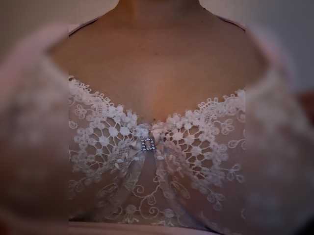 KHADISUN live cam on BongaCams